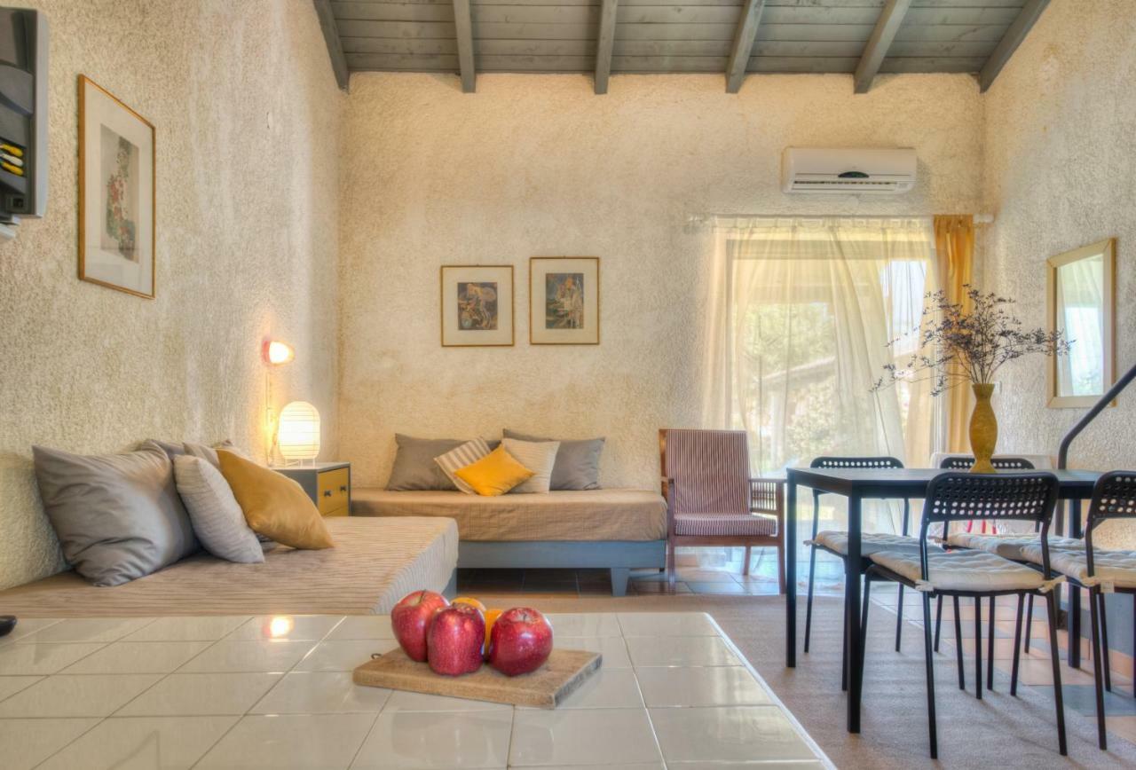 Lefkes Apartments Acharavi  Buitenkant foto